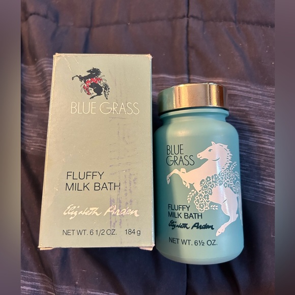 Elizabeth Arden Bath & Body Nib Vintage Elizabeth Arden Fluffy Milk